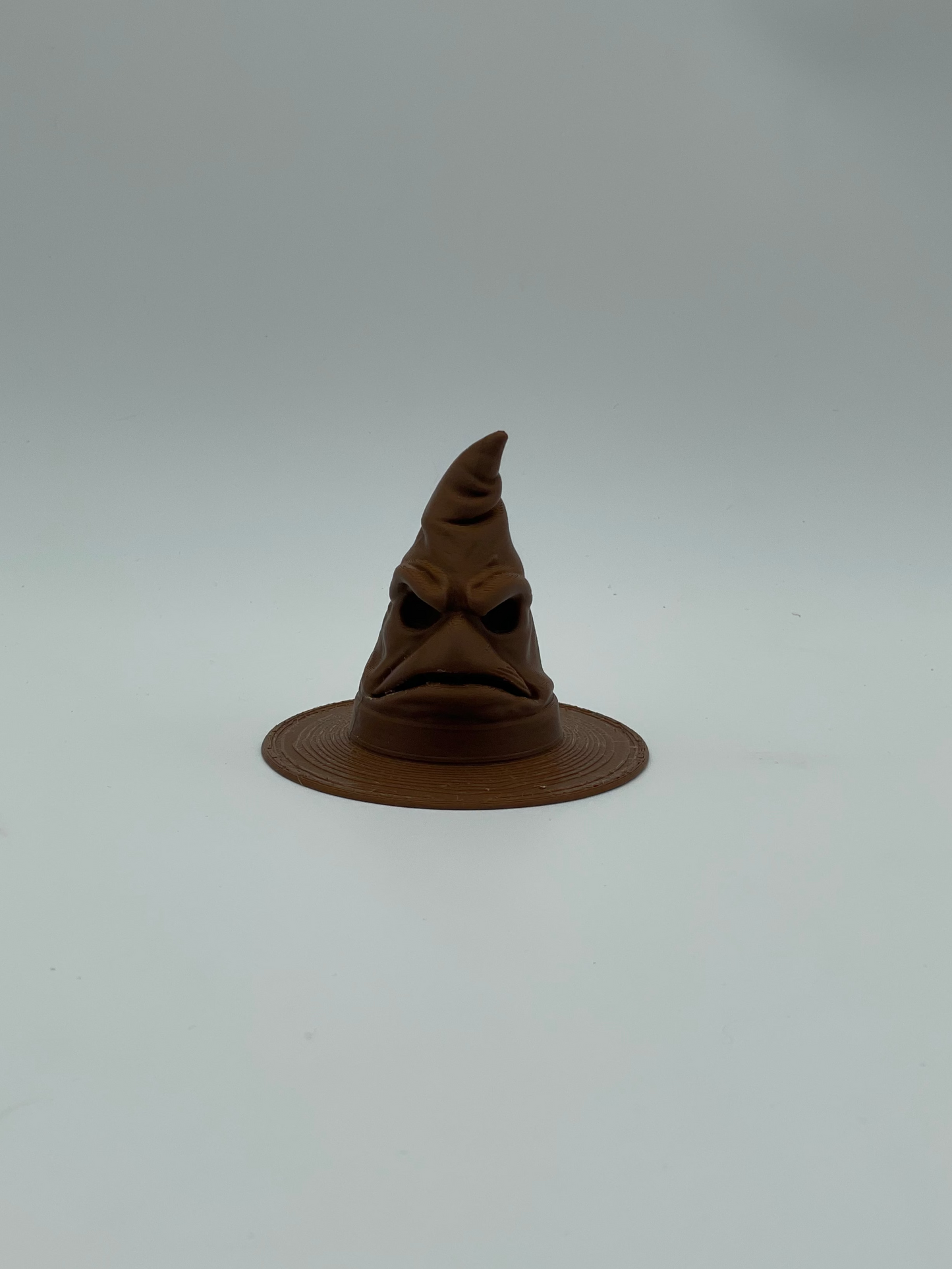 Halloween Hut Figur – Saisonale Deko für Herbst & Halloween