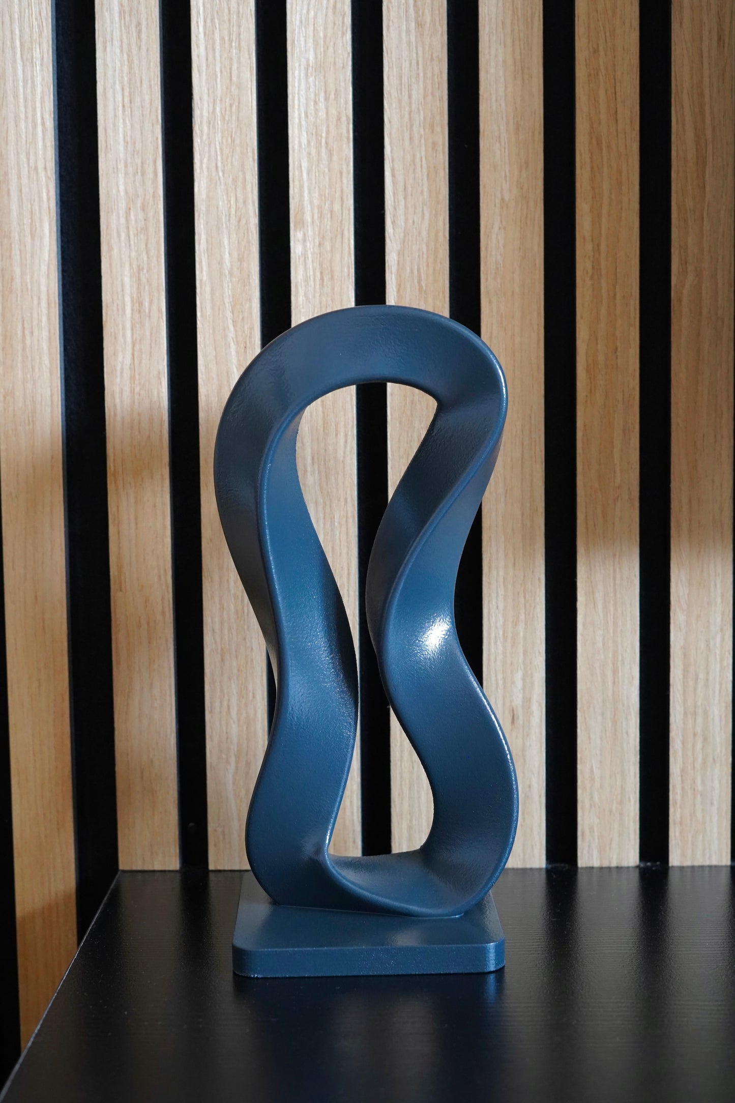 Saen Design Signature Skulptur – Élan Infinity
